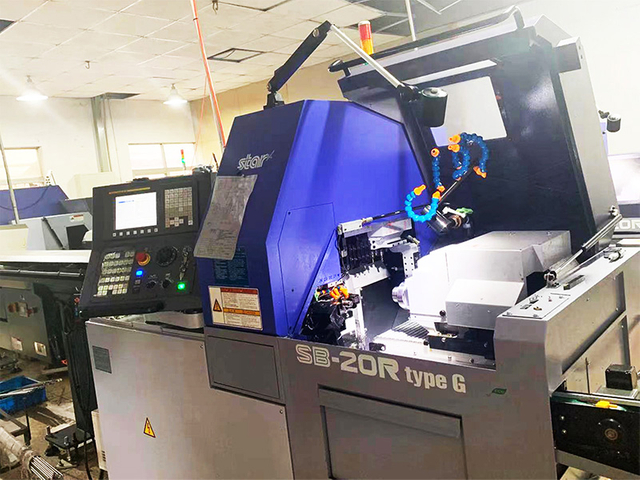 High-precision MIM machine
