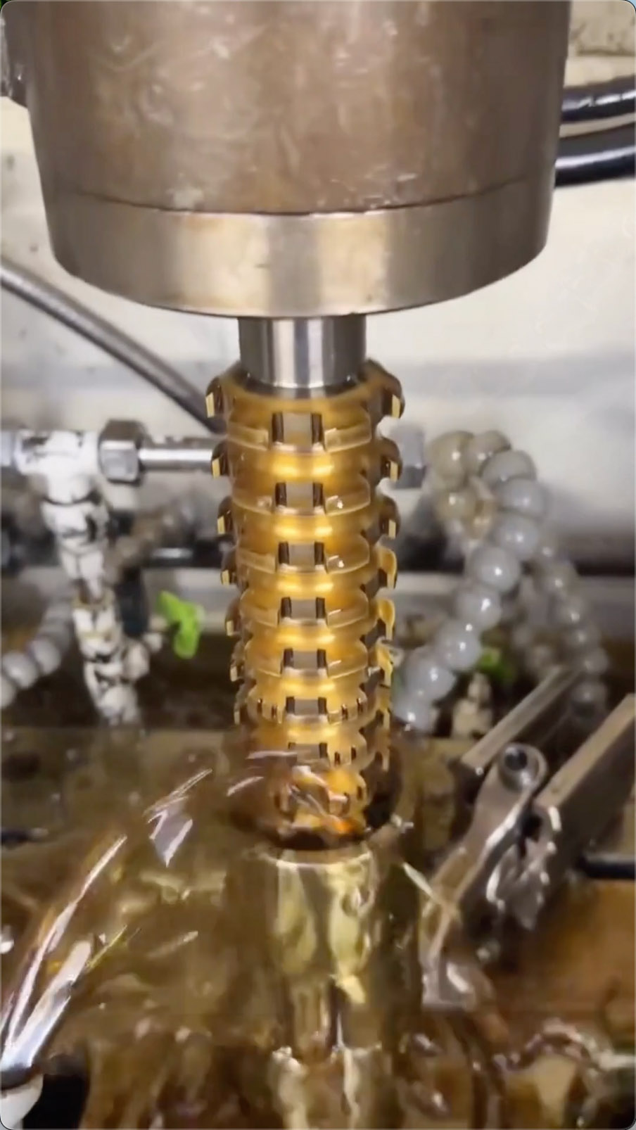 What Is Vertical Broaching for Spline Machining?